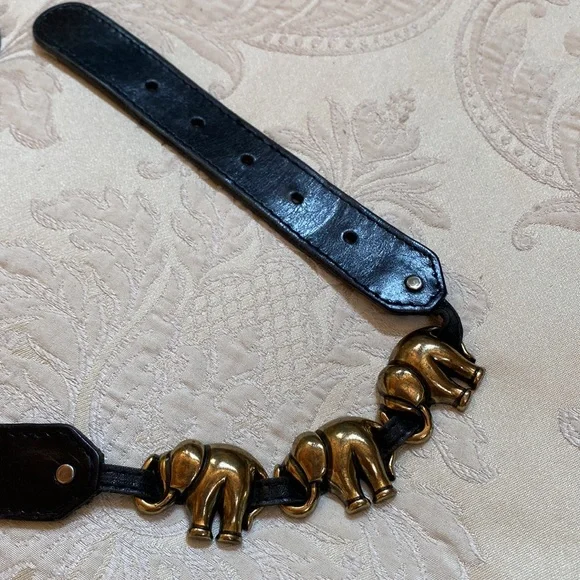 Vtg Liz Claiborne Womens Leather Elephant Belt Fashion Brass Size Medium Black Liz Claiborne Brass And Leather Elephant Belt —Medium | eBay main image 2
